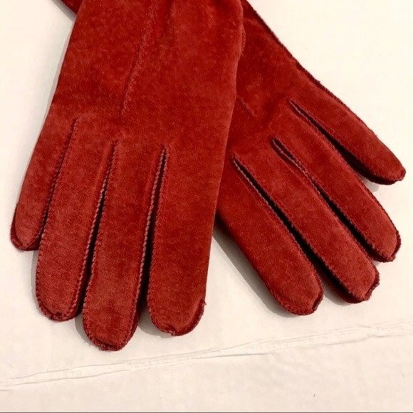 Red Leather gloves winter fall size medium women’s - Picture 5 of 6